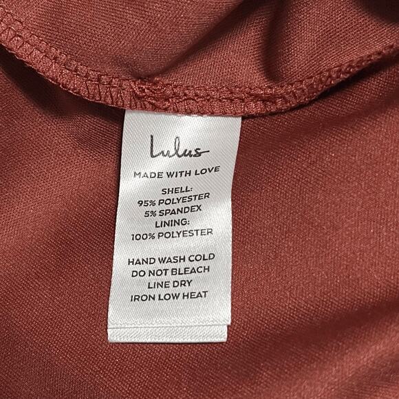 NWT Lulus Stunning Days Red Velvet Flutter Sleeve Maxi Dress Sz XS - Picture 10 of 10